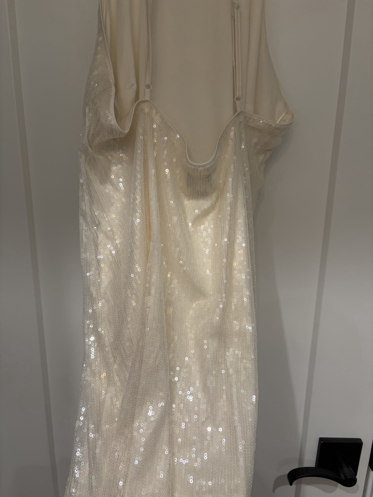 SHIMMERY CREAM SEQUIN DRESS – TAG STILL ON