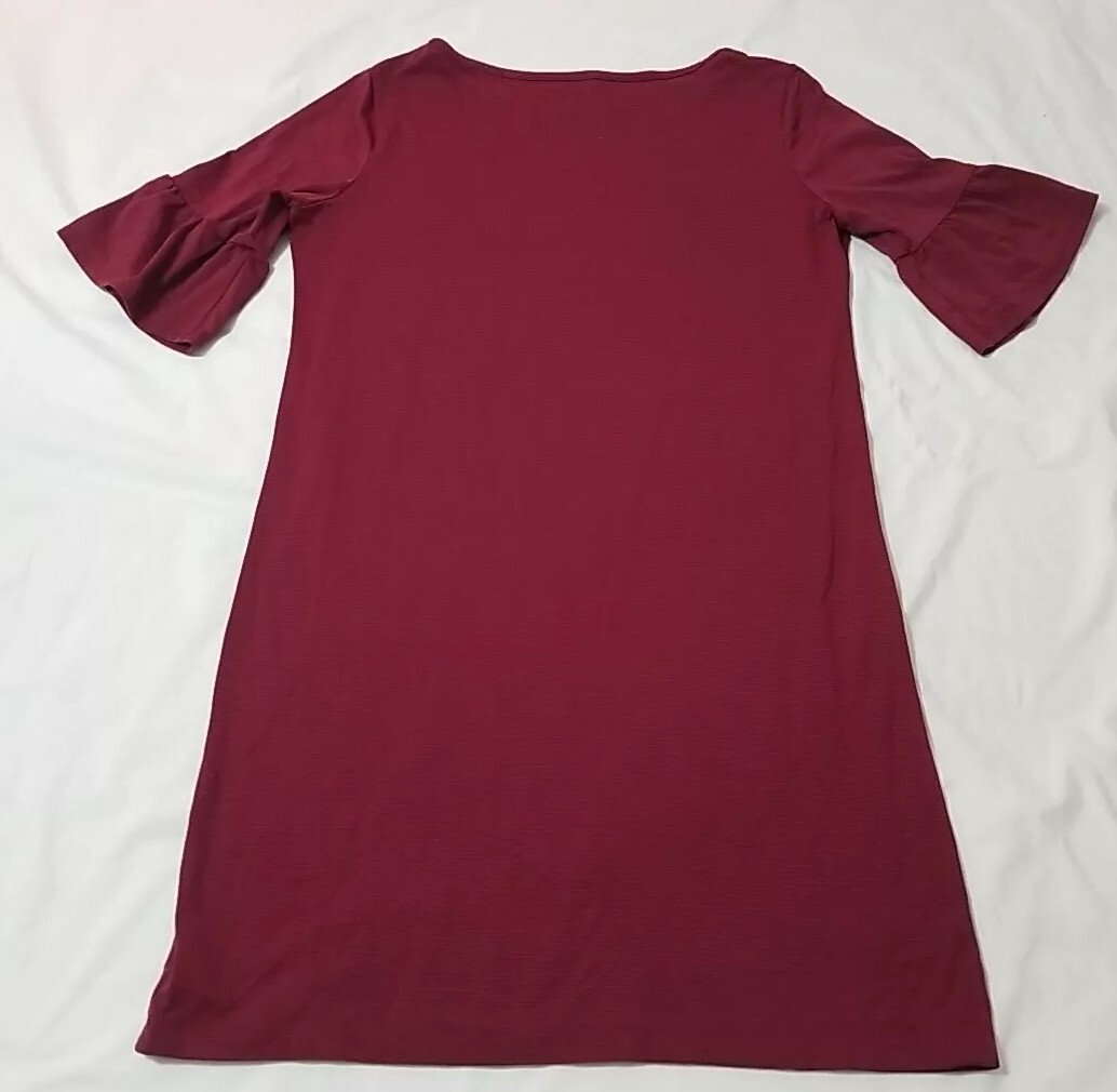 Southern Tide Whitnee Performance Dress Maroon Wine Bell Sleeve Size S USC
