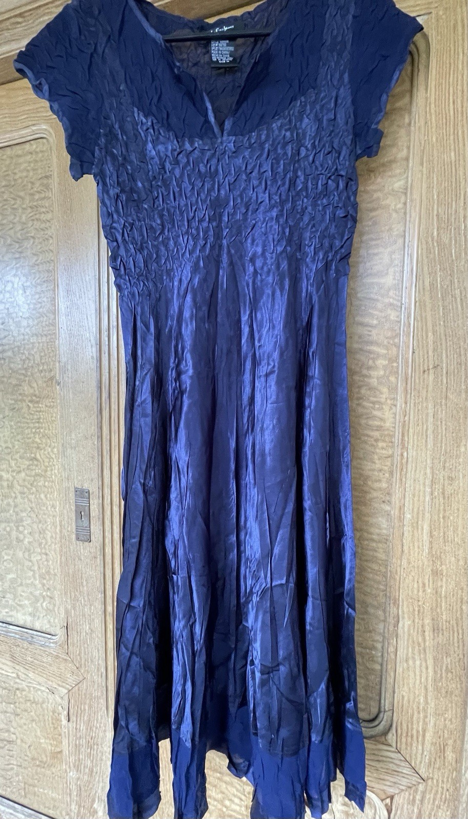 Women’s dark blue 100% Polyester Dress Sz M