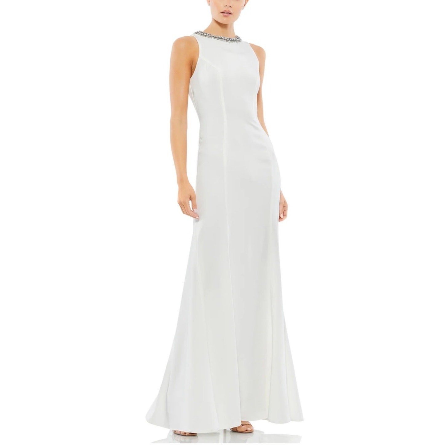 Mac Duggal 49093 White Evening Gown Beaded Neck Sleeveless Mermaid Dress Size 0