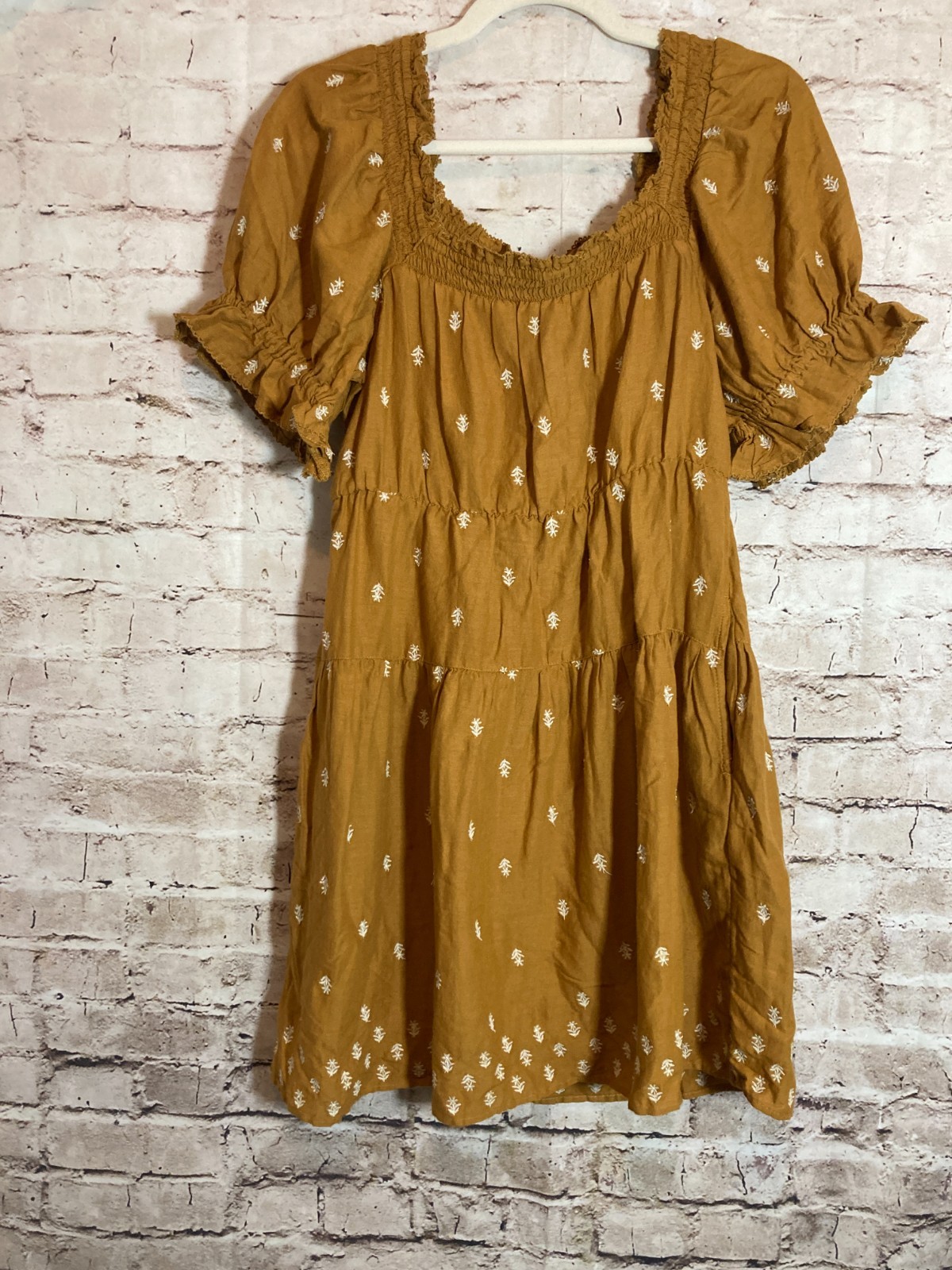 Old Navy Peasant Dress XS Mustard Gold Floral Embroidery Boho Tiered Pockets
