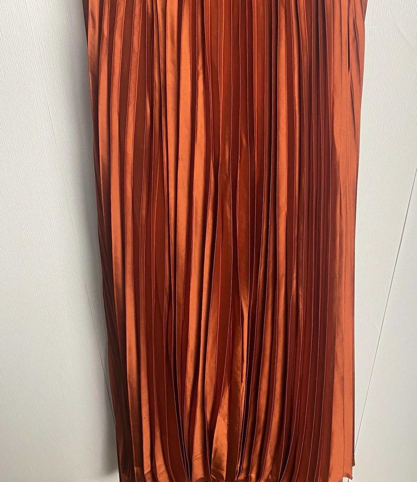 Mac Duggal Leena Pleated Flutter Sleeve Deep V Neck Lace Up Gown Size 12.
