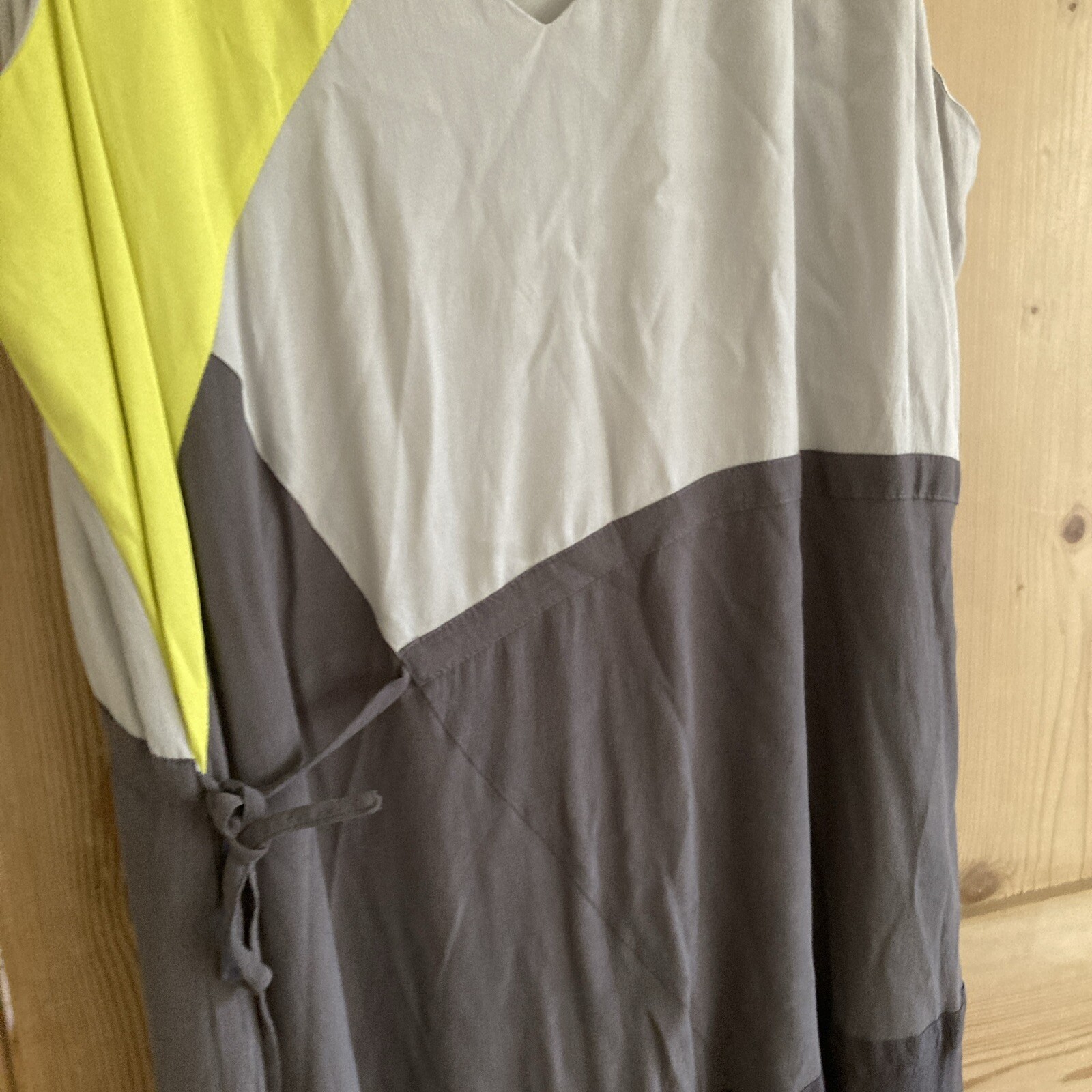 Mint Velvet grey yellow colourblock midi dress UK18 v-neck sleeveless, lined