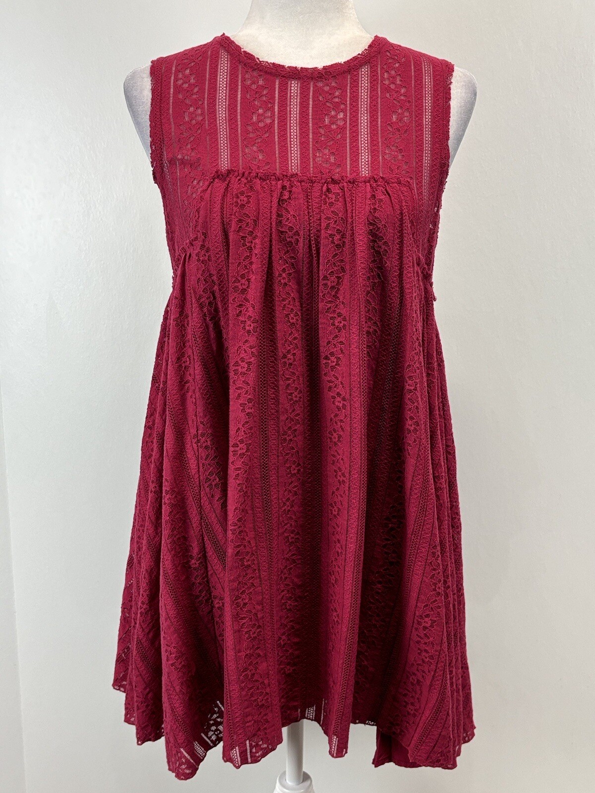 Free People Womens Red Lace Tu Es La Swing Mini Dress Sz Small Babydoll