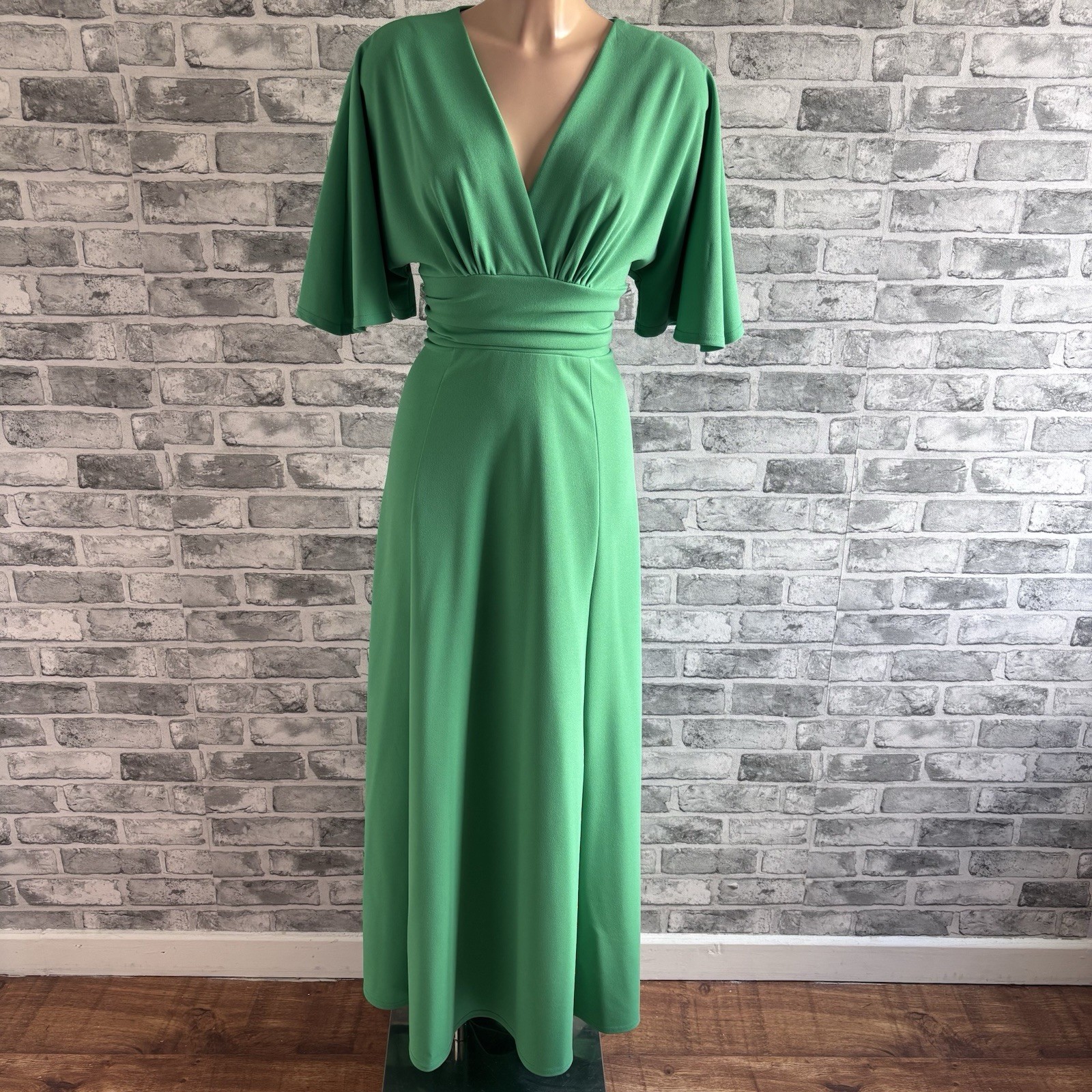 068 Green Angel Sleeves Floaty Style Long Maxi Dress Size 20