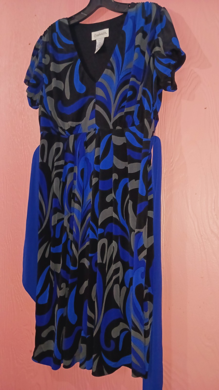 CHADWICK’s SHORT SLEEVE V-NECK BLUE, Gray, Black LINED MIDI DRESS Size 16