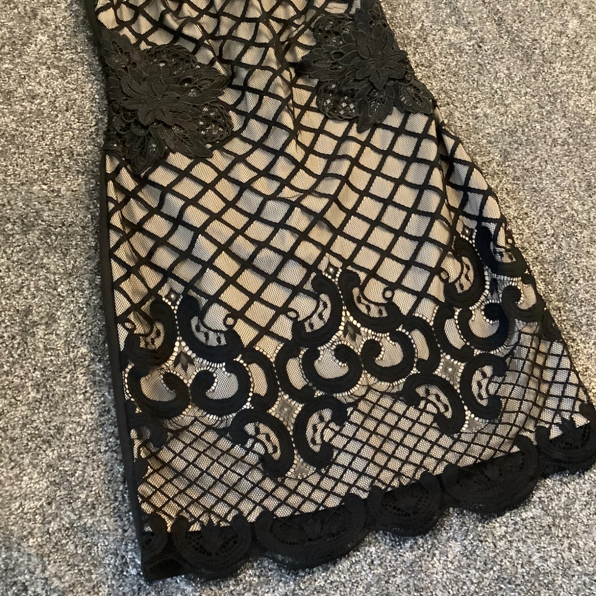 Lipsy London Womens Black Lace Overlay Evening Dress UK 12 34in Length JD03665