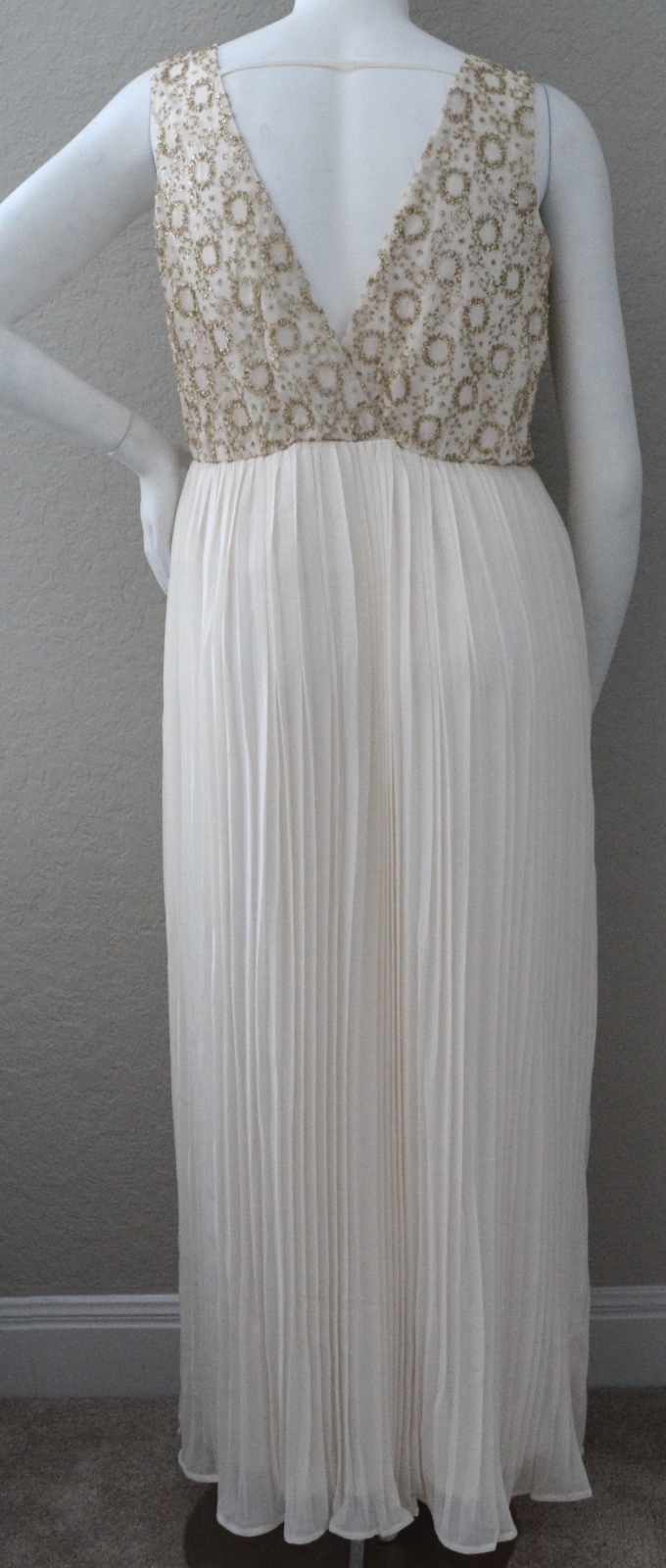 Soieblu Matte Glitter Pleated Layered Maxi Evening Dress Cream Plus 1XL – New!