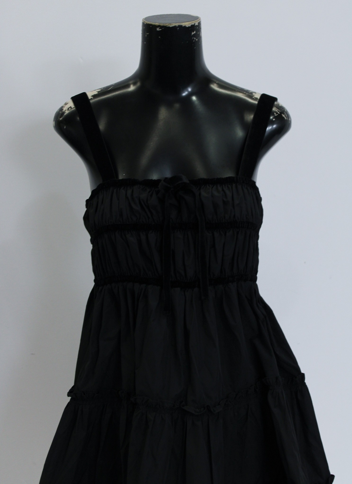 Hunter Bell Women’s Sleeveless Square-Neck Tiered Mini Dress EJ1 Black Medium