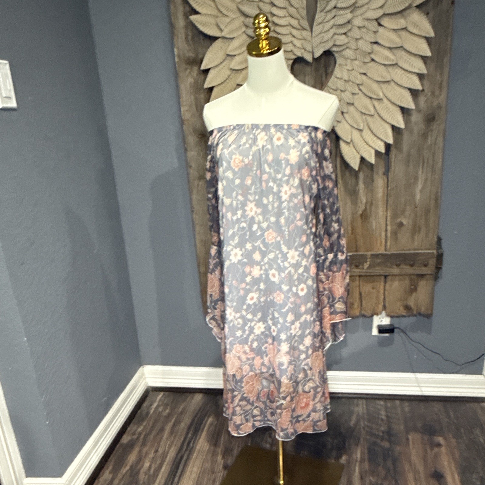 Women’s Dress