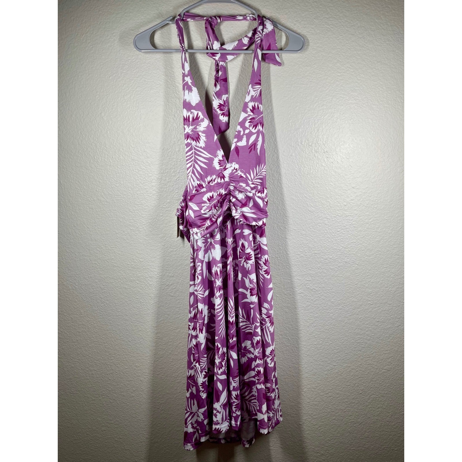HUHOT nwt Floral Halter Dress Women Medium Sleeveless Casual resort