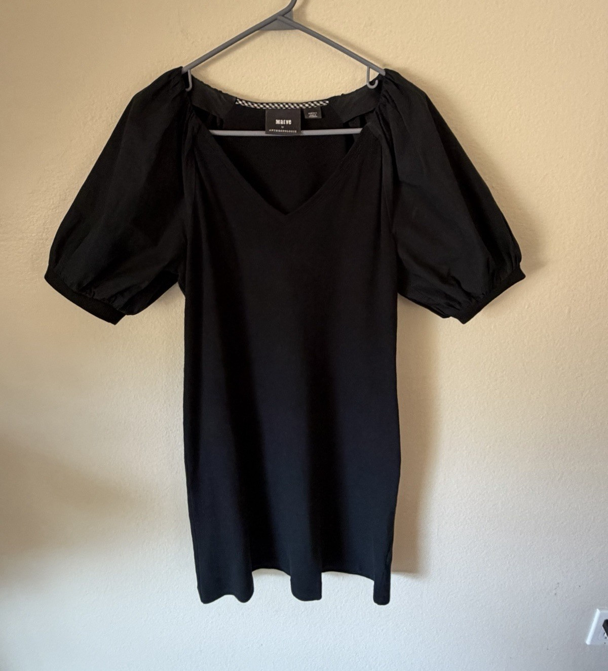 Maeve by Anthropologie Black Solid V-Neck Puff Short Sleeve Shift Mini S