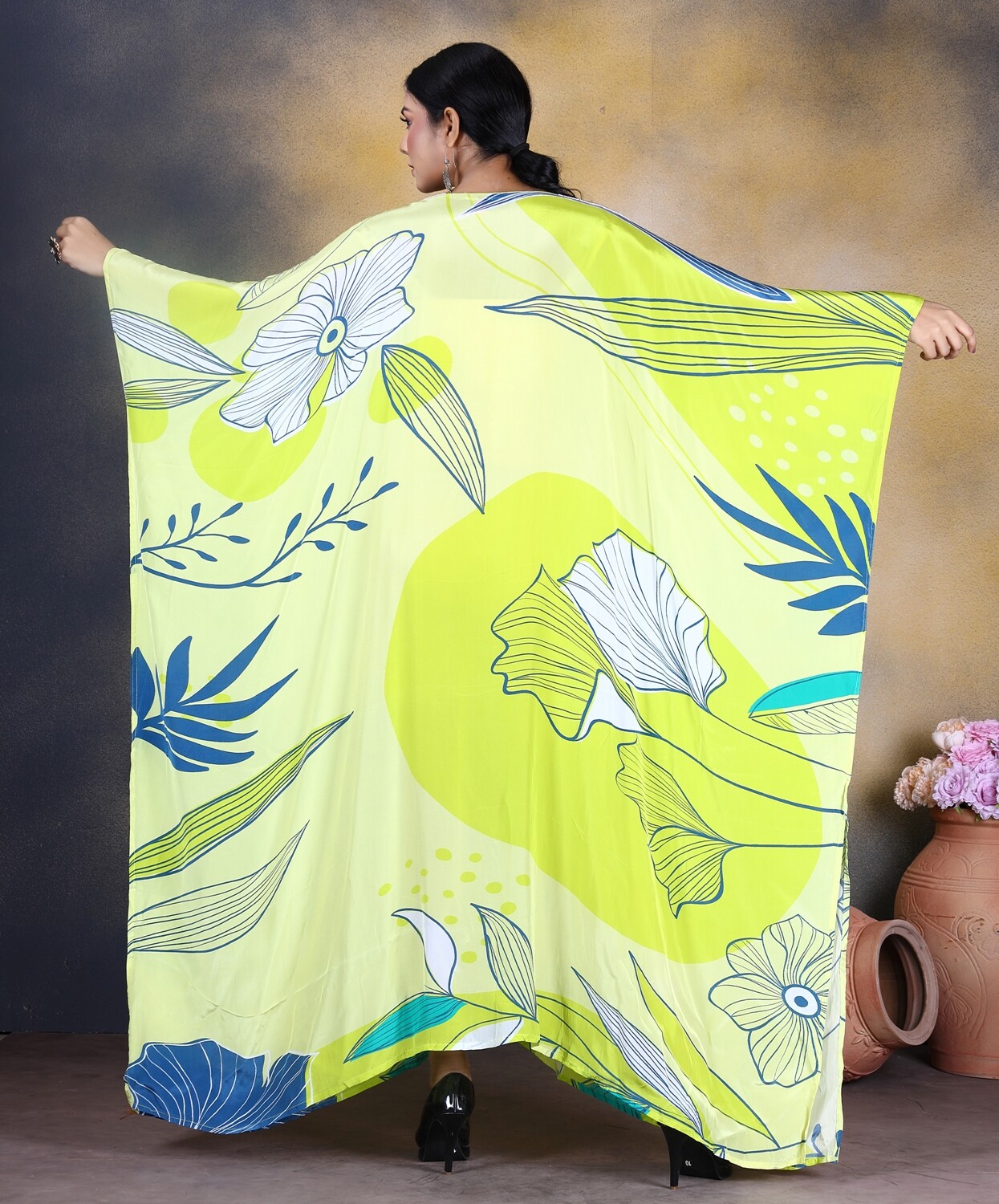 “Serenade in Silk: Floral Kaftans for Romantic Evenings”