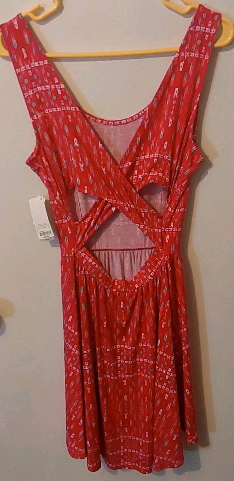 Sleeveless Summer Dress Throw Back Pink Size JR. Med. NWT. By Decree