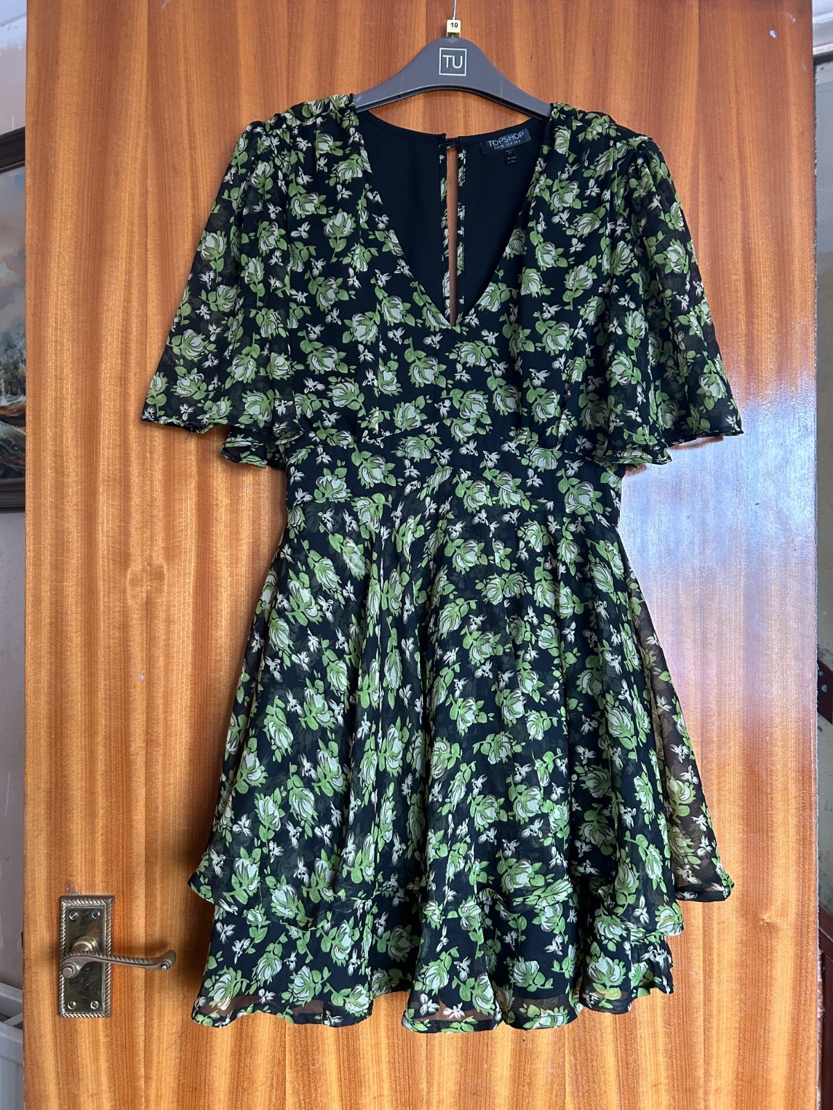 Floral dress bundle x4 size 8