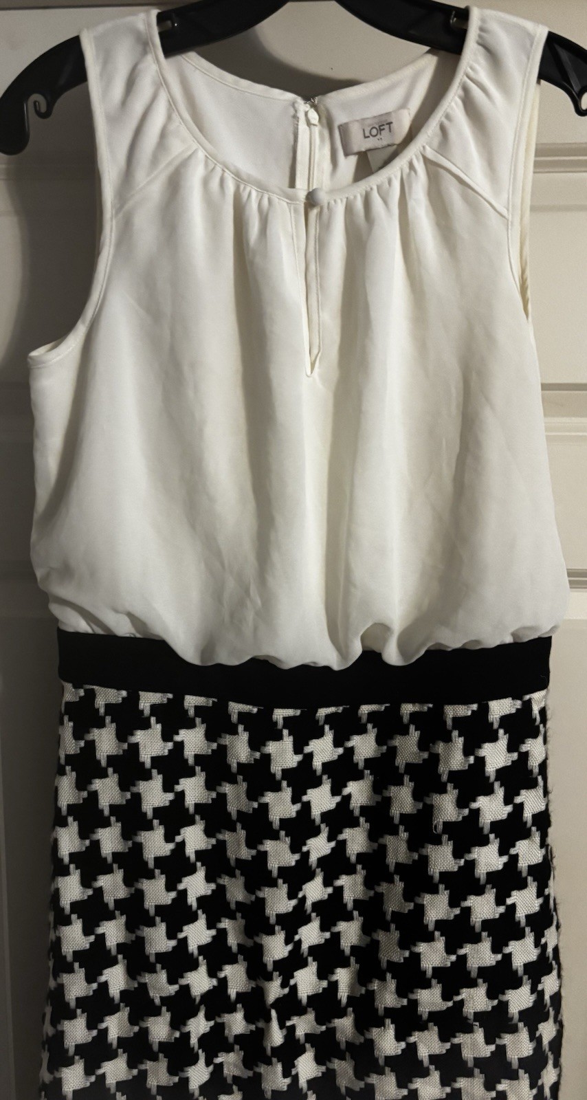 Loft Vintage Old Money Quiet Luxury Houndstooth Coastal Preppy Mixed Media 2