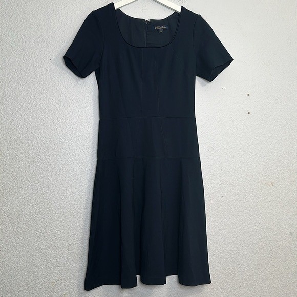 Brooks Brothers Navy Blue Women’s Dress Size 6 Fit and Flare Office Work Career