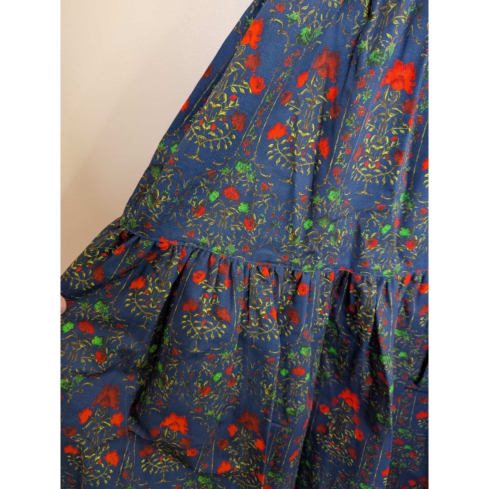 Hunter Bell Midnight Garden Midi Dress Size 8 Blue Floral Tiered Tie Strap