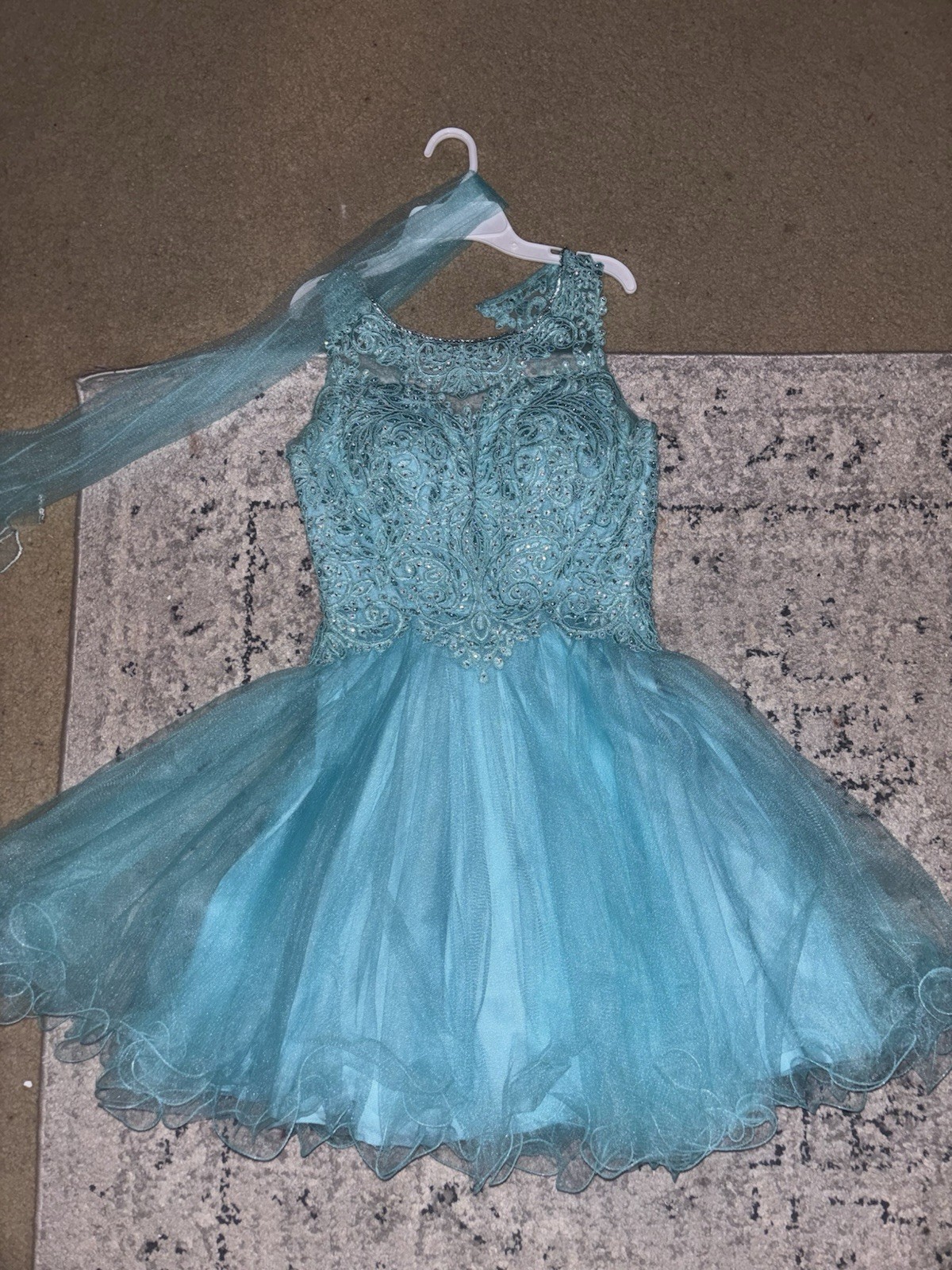 May Queen Teal Beaded Sequin Tulle Quinceañera/Dama Dress Size 8