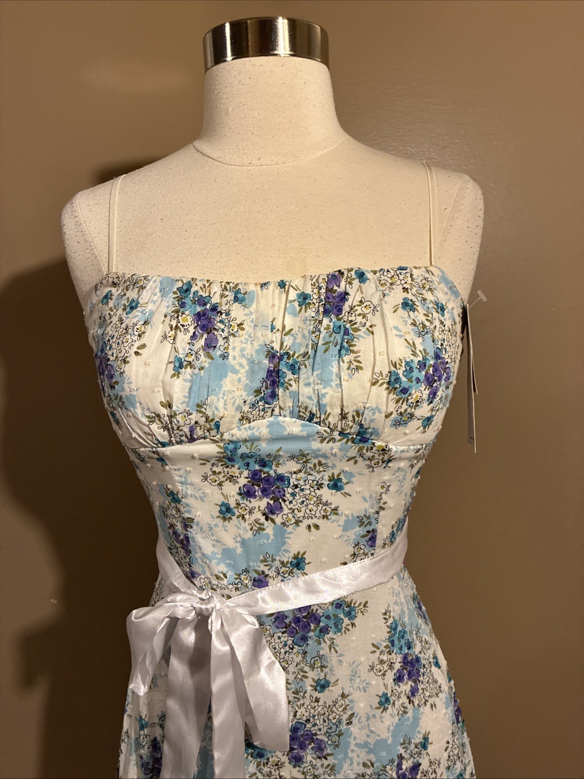 Ruby Rox Spaghetti Strap Floral Sun Dress With Satin Belt Size 3 NWT