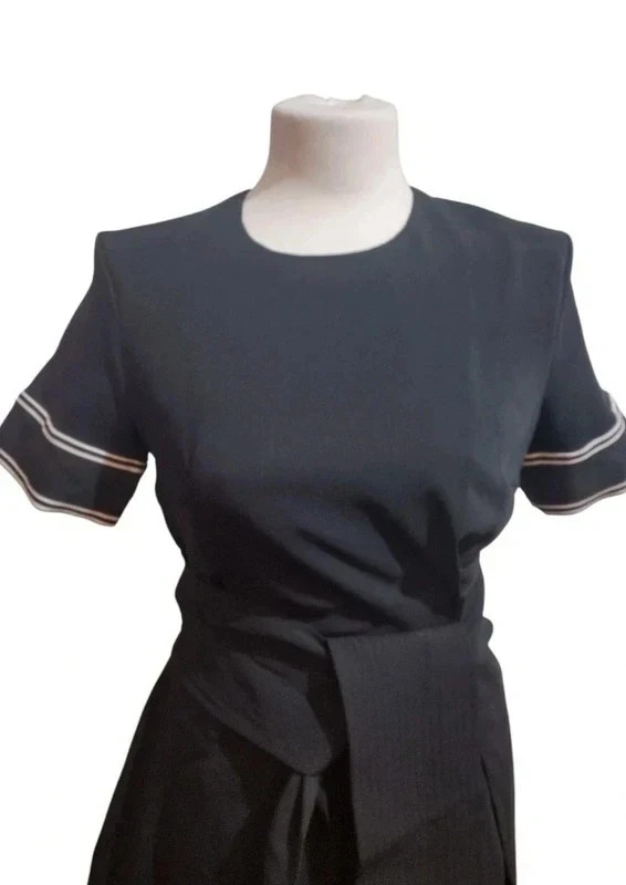 Preen by Thornton Bregazzi Resort 2016 Asymmetric Black Midi Dress RARE Luxury