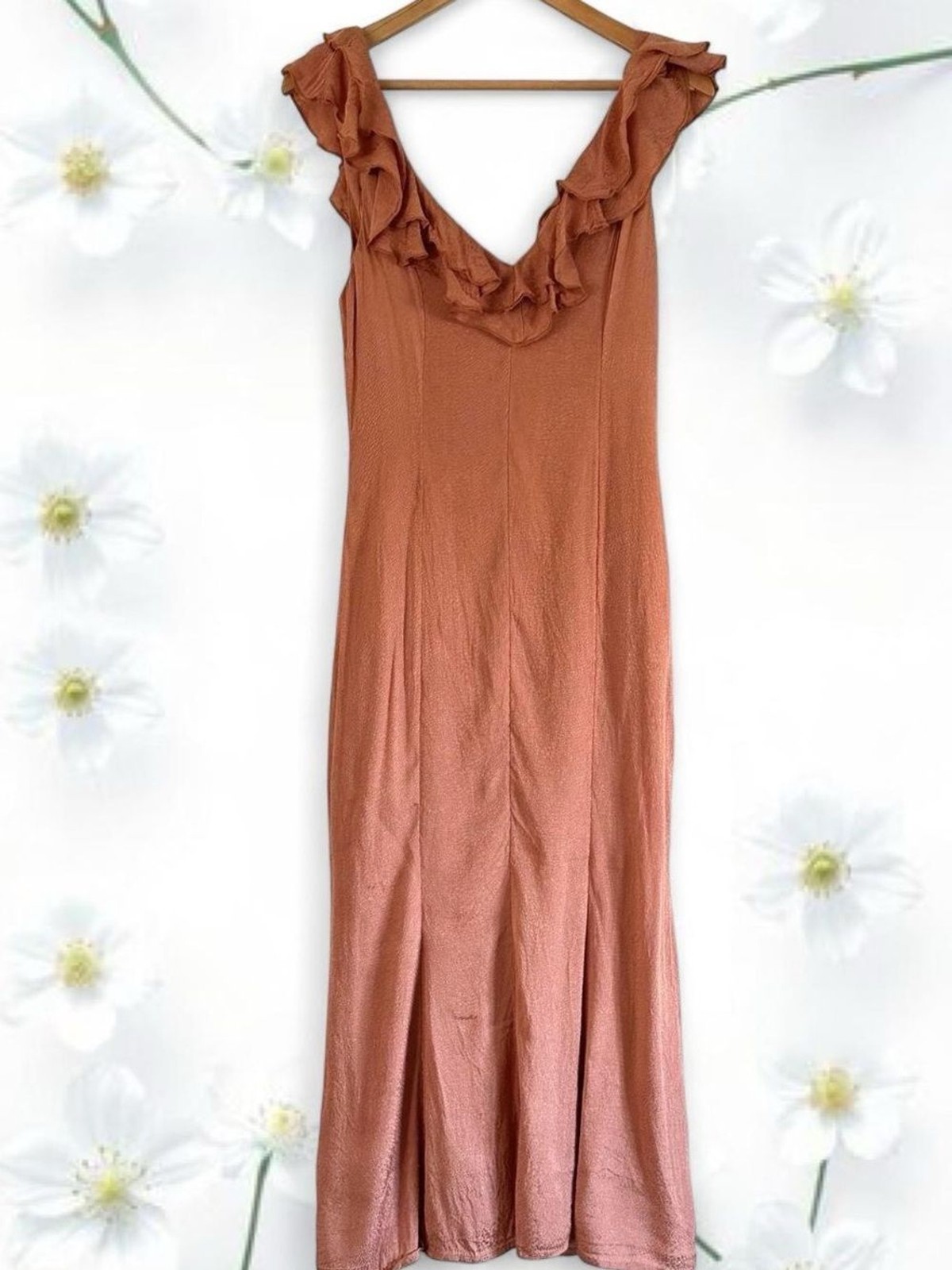 Romantic Cottagecore Ruffle Lovers + Friends Midi Dress Shimmer Jacquard Clay S