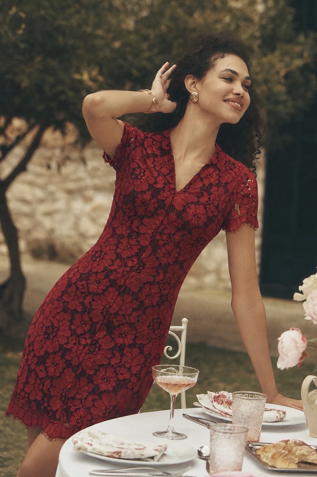 Betsey Johnson Red Floral Lace Sheath Dress Size 2 Small Cocktail Romantic Party