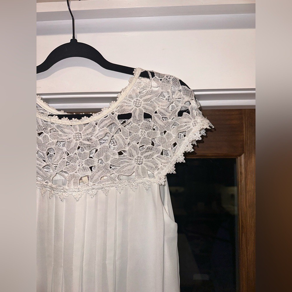 EUC Altar’d State Size Medium Elegant White Embroidered Lace Pleated Dress