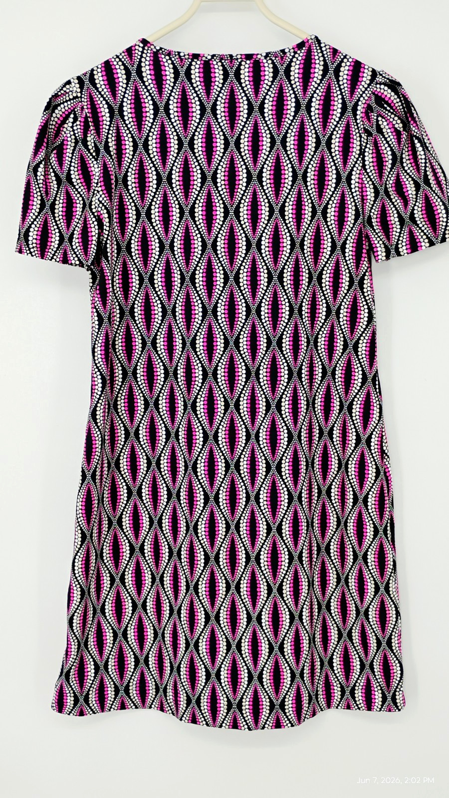 NEW Lulu- B Diamond Dot Short Sleeve V-Neck Dress UPF 50+ Stretch Small.