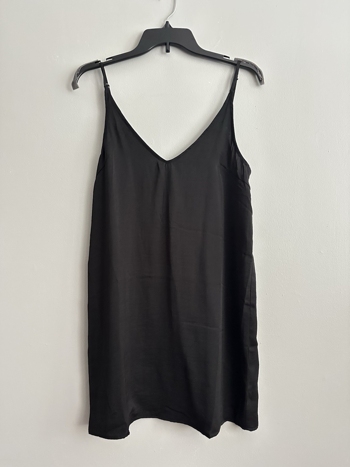 New HONEY PUNCH S Simple Slip Dress Black Whimsical Y2K V Neck Back To School