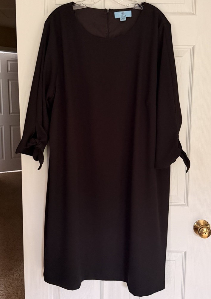 CeCe Women’s 22W Black Solid Shift Knee Dress Round Neck 3/4 Tie Sleeve Zip