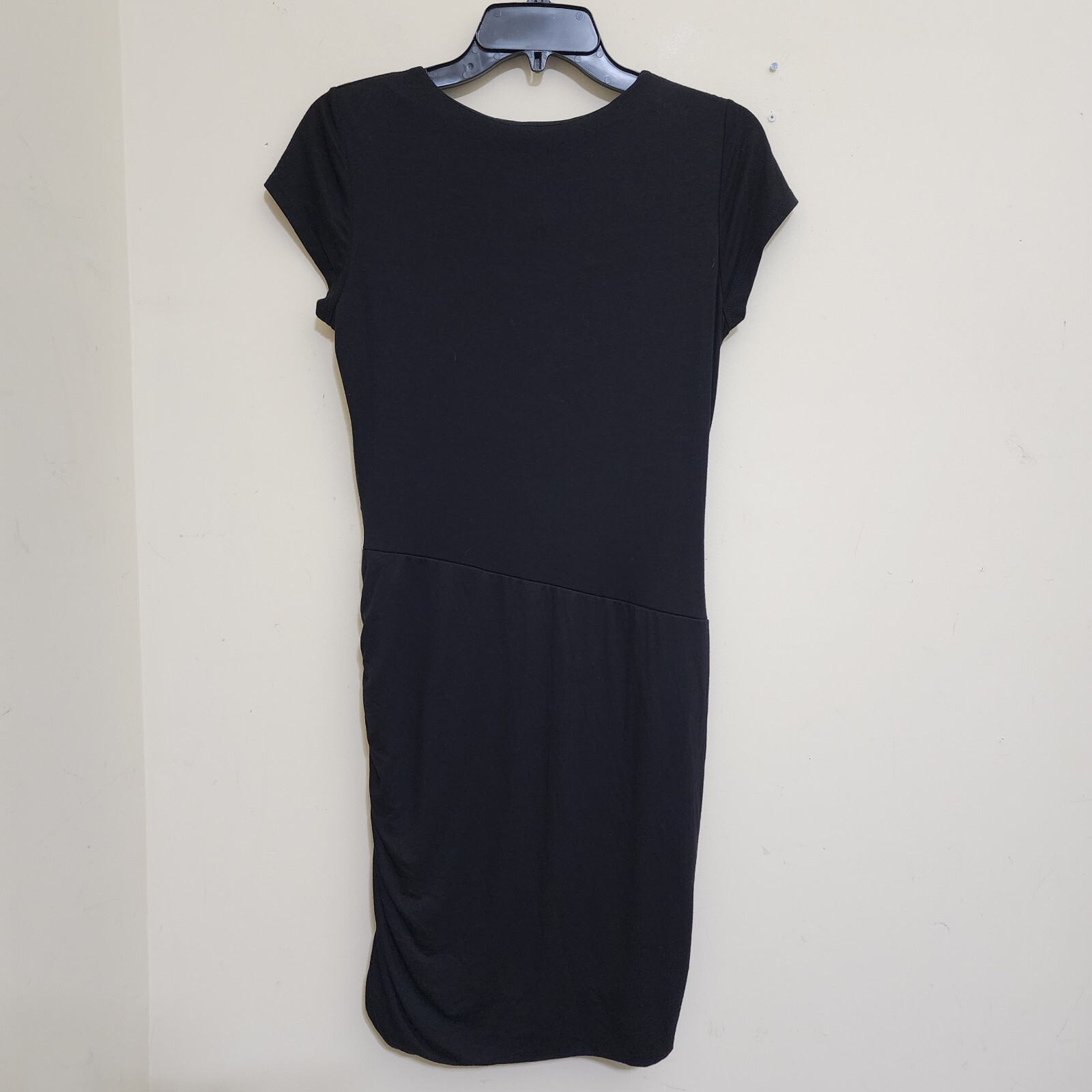 nwt CASUAL COUTURE size Large Side Rouching Slim Fit Stretch Dress Black