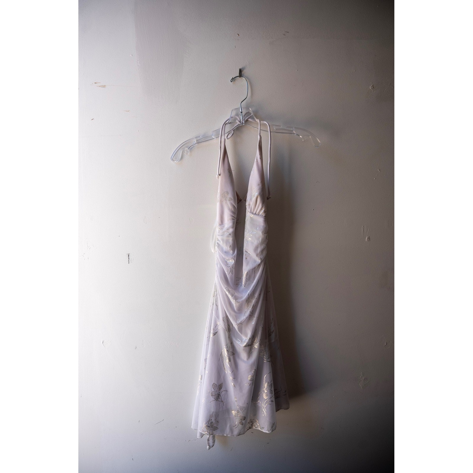 White Silver Floral Metallic Halter Mini Dress Ruched Deep V-Neck Open Back