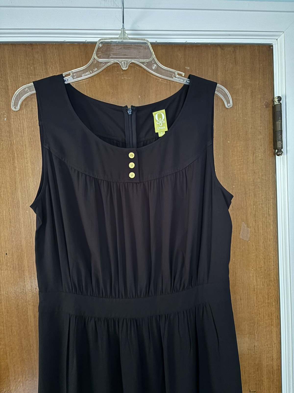 QMack NWT classic black comfortable dress sz 6 $89