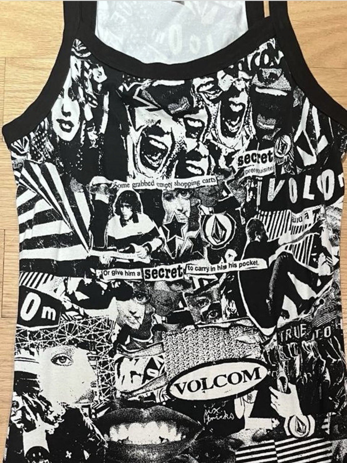 Rare Volcom x Georgia May Jagger Black/White Graffiti Bodycon Tank Dress XS/TP/8