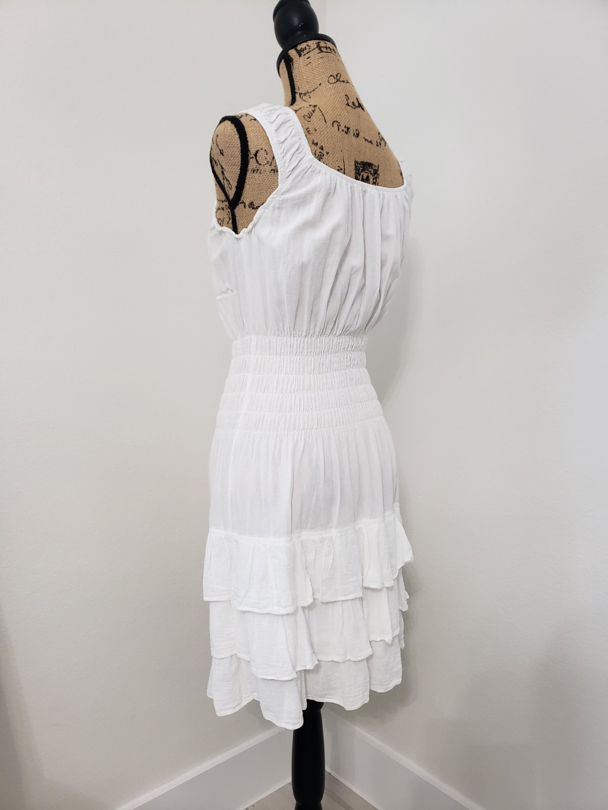 Simmer Dress White Size Small To Medium