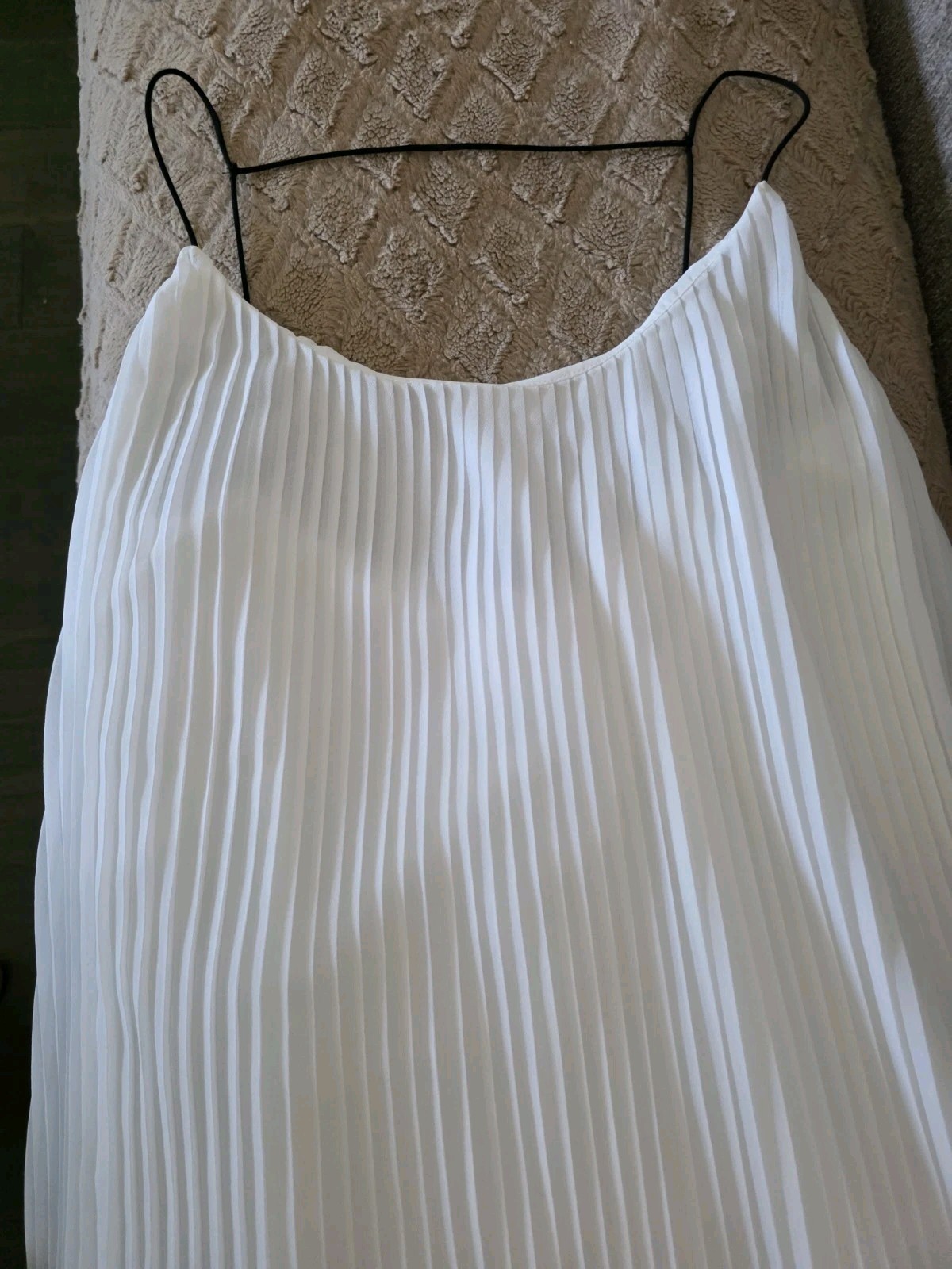 Do+Be White Pleated Strappy Sleeveless Scoop Neck Slip Midi Dress Size S