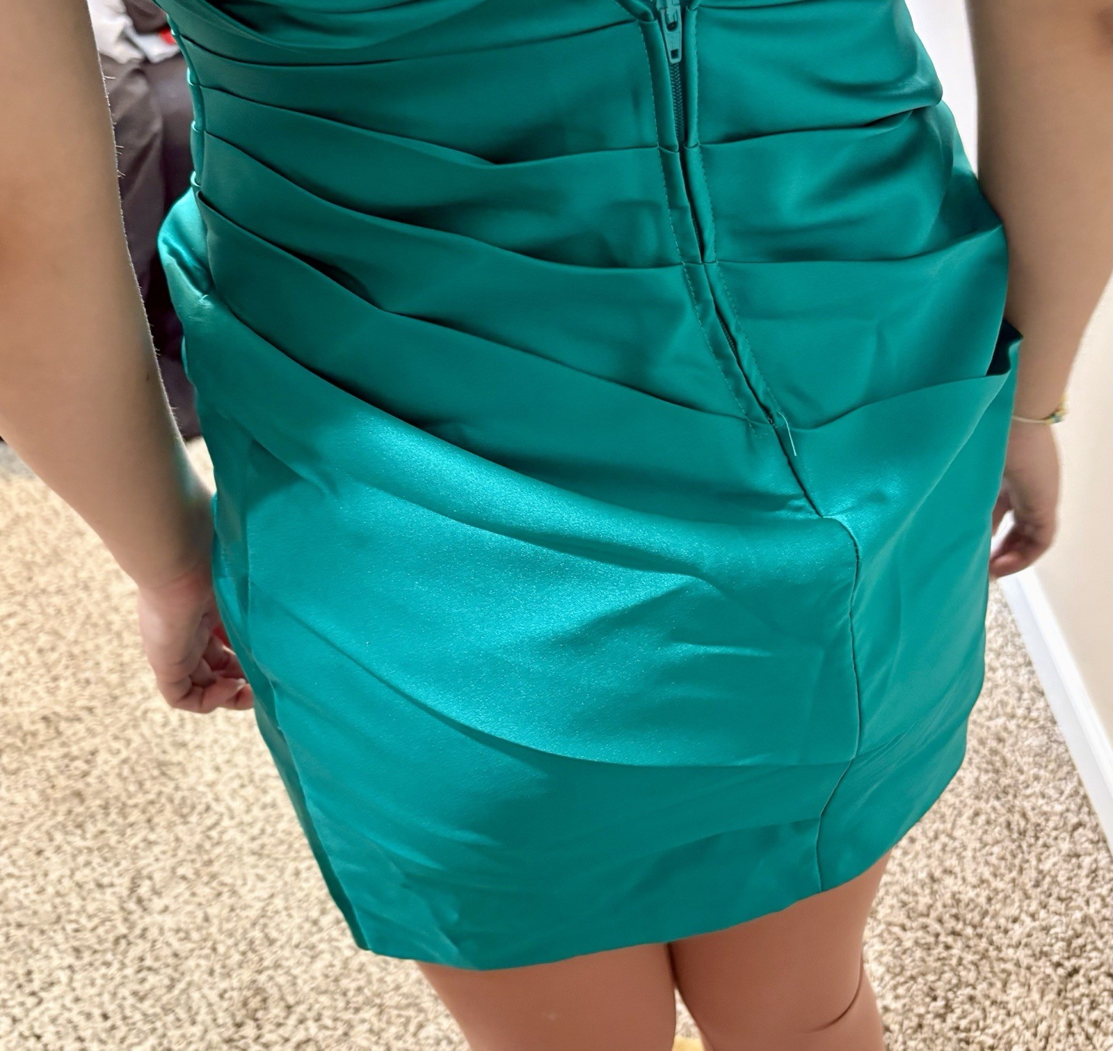 David’s Bridal Emerald Green Short Cocktail Dress Size 2 Ruched Strapless