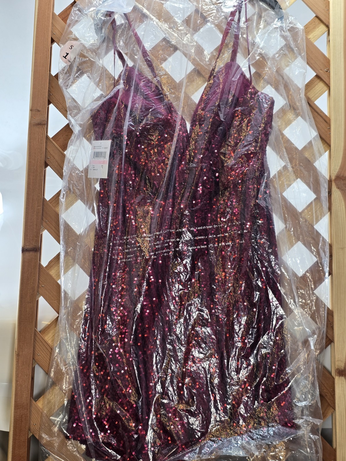 NWT Morgan & Co Juniors’ Sequin Skater Mini Dress – Color Merlot – Size 13
