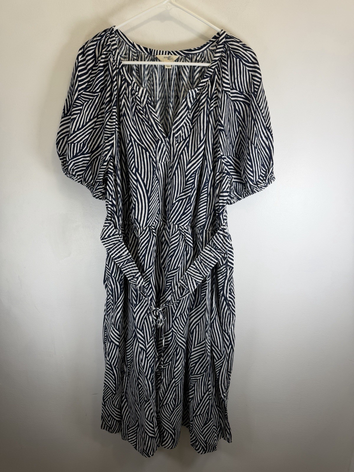Terra & Sky Womens Dress 1X Navy Blue White Stripe Puff Sleeves Belted Midi