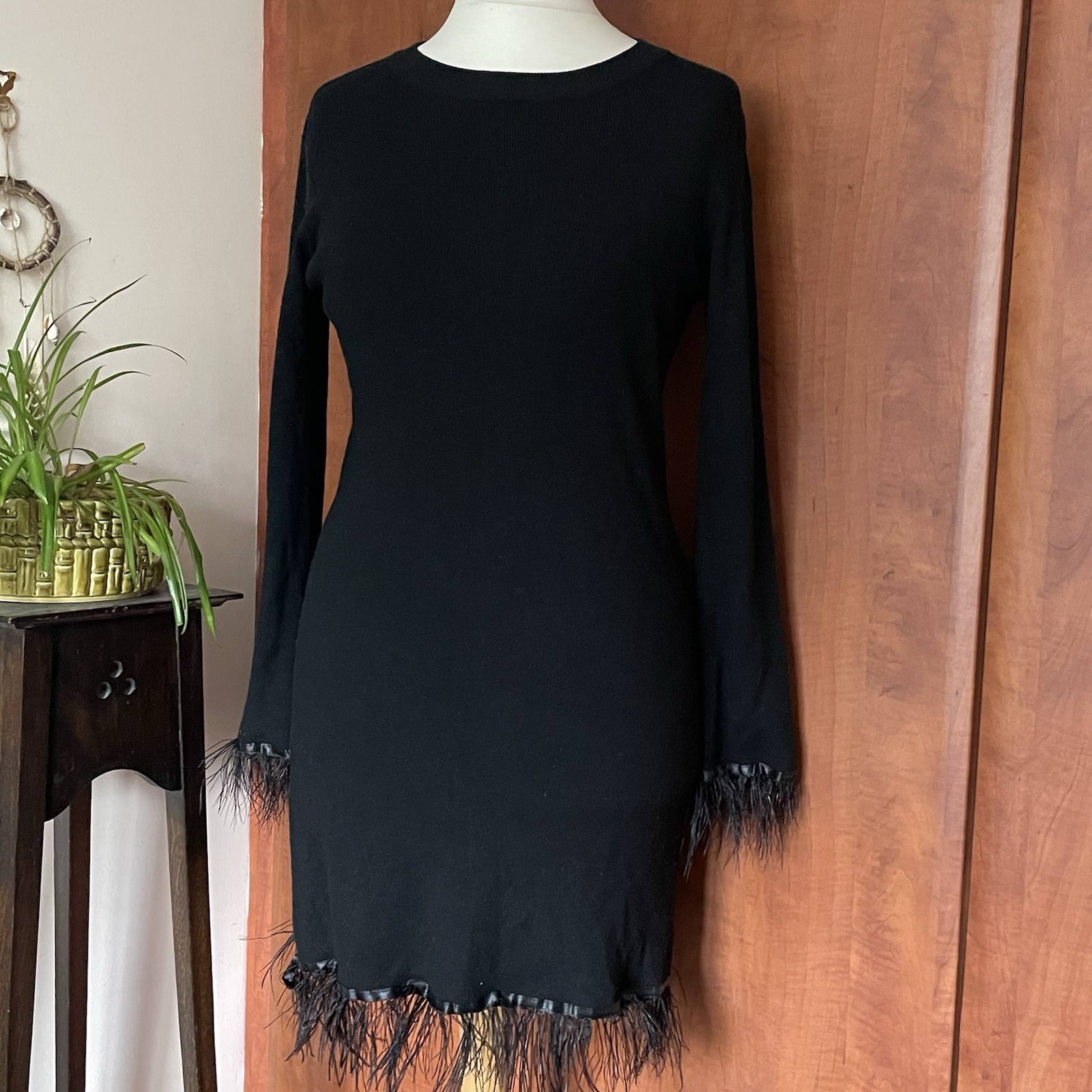Laetitia Mem Black Jumper Dress Size M Feather Edge Fun Quirky Cocktail Party