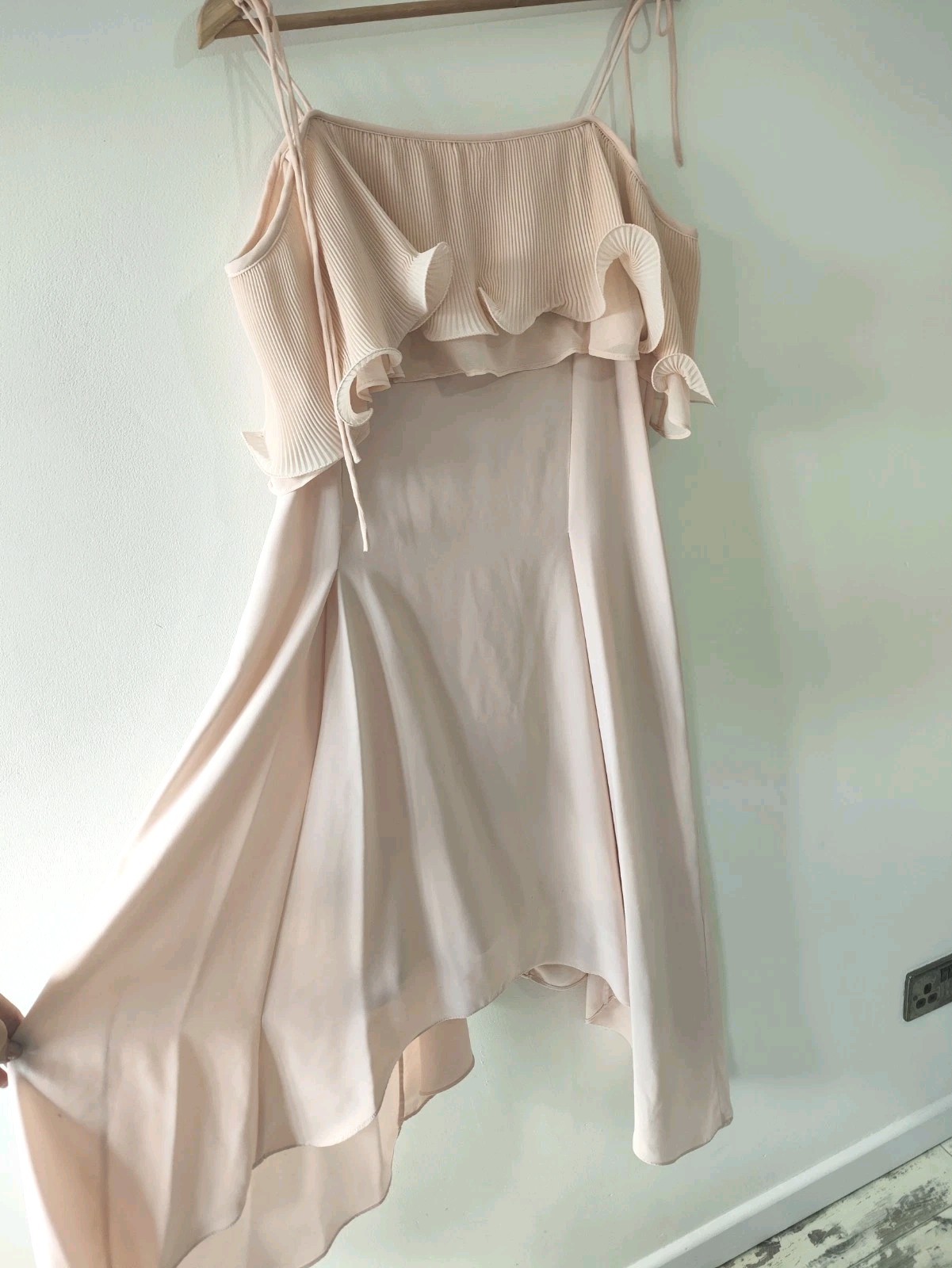 Coast Women Knee Dress 18 Blush Pink Occasion Wedding Summer Frilled Sleeveless