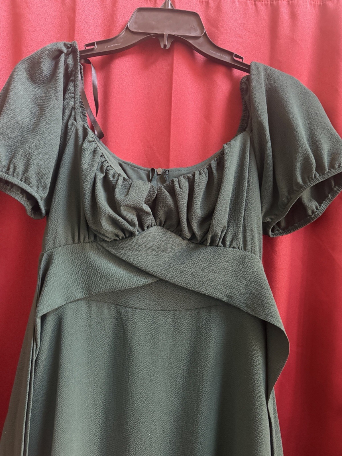 B Darlin Juniors’ mini Dress tie at waist bow Puff-Sleeve square neck New 7/8