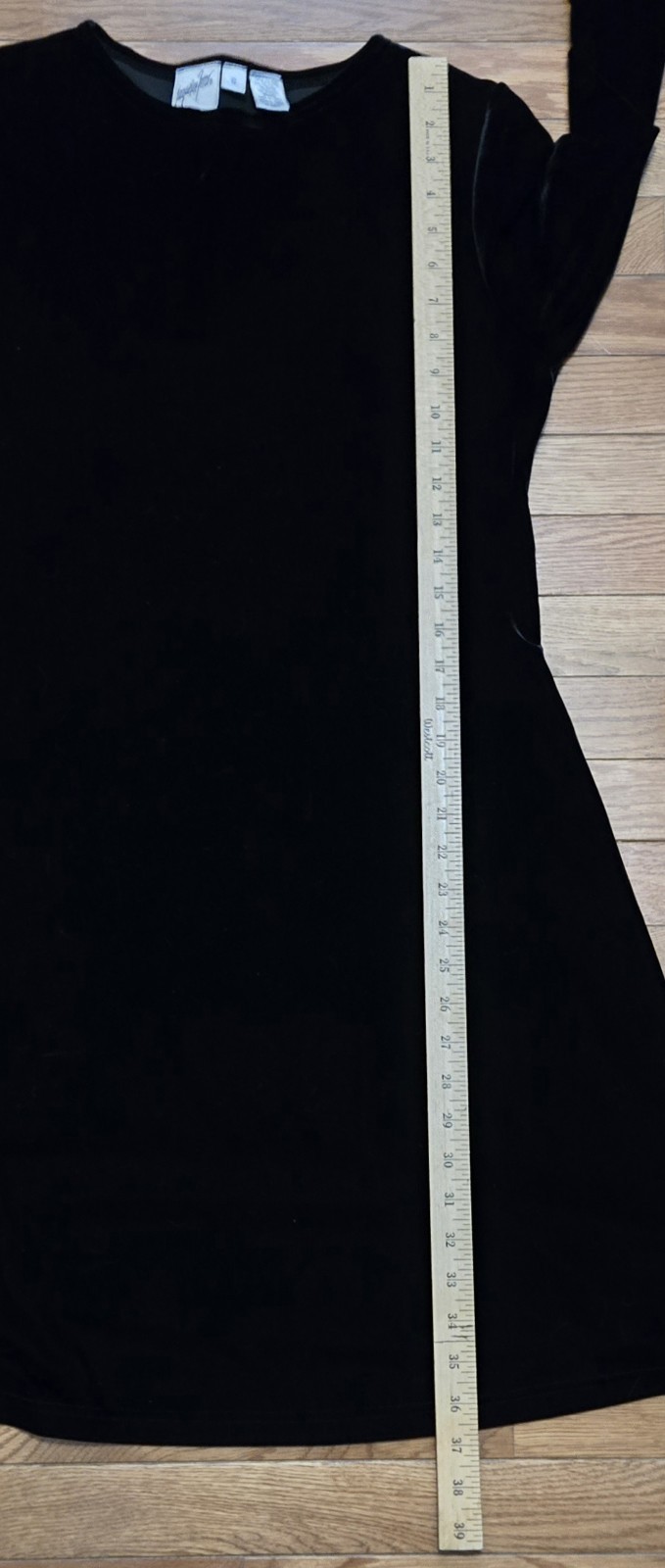 Jacqueline Ferrar Black Velvet Long Sleeve Midi Dress Size 6 Classic Holiday
