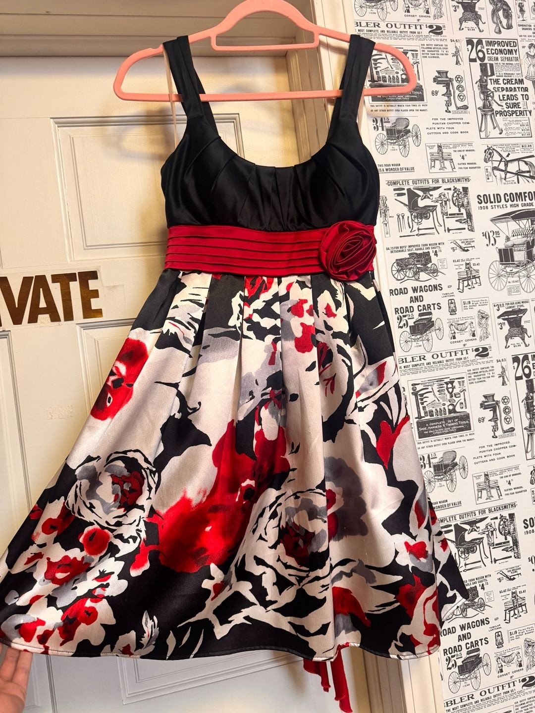 City Triangles Sleeveless Floral Print A-Line Formal Dress with Red Waist Sash a