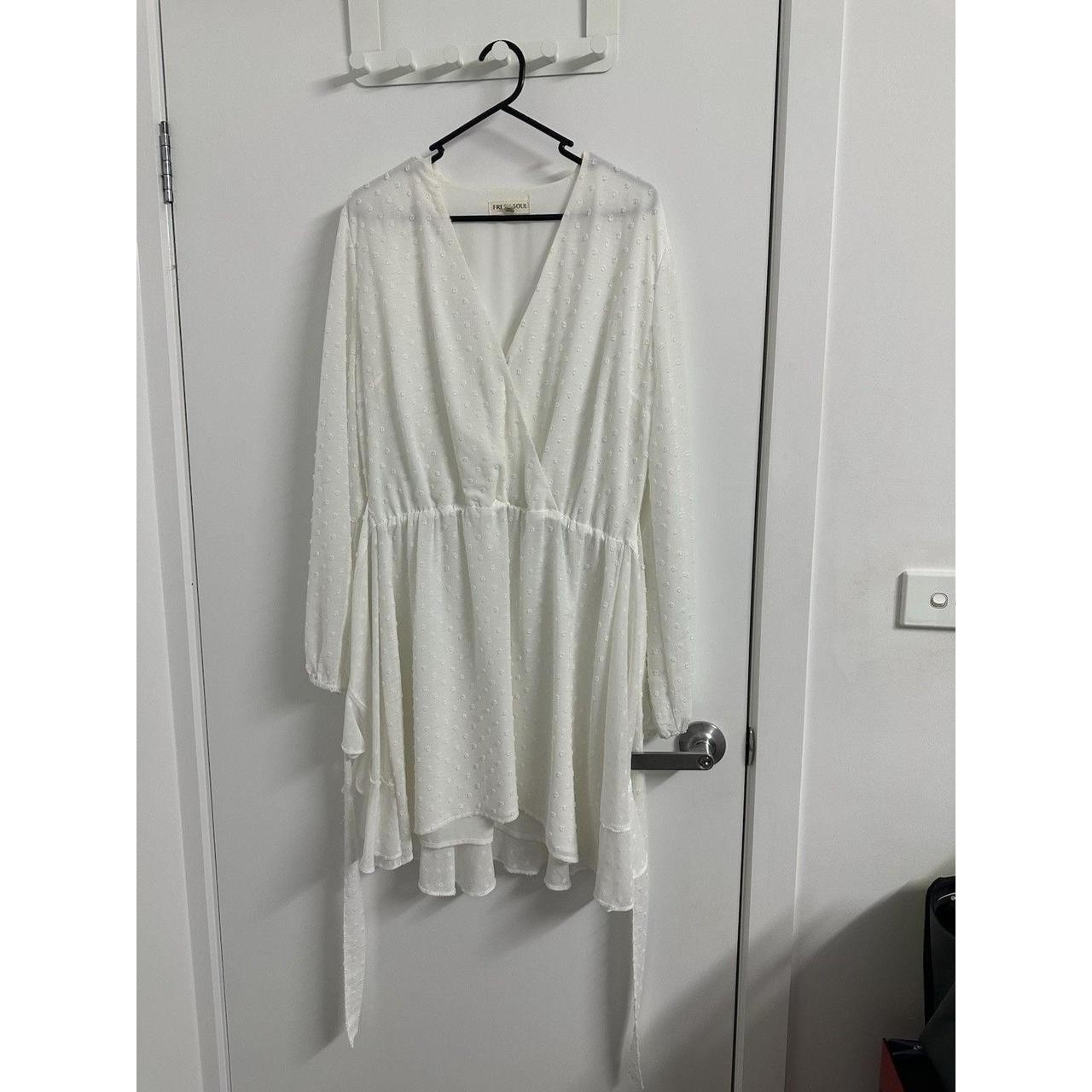 Fresh Soul Dress 14. Condition is Pre-owned – Excellent.