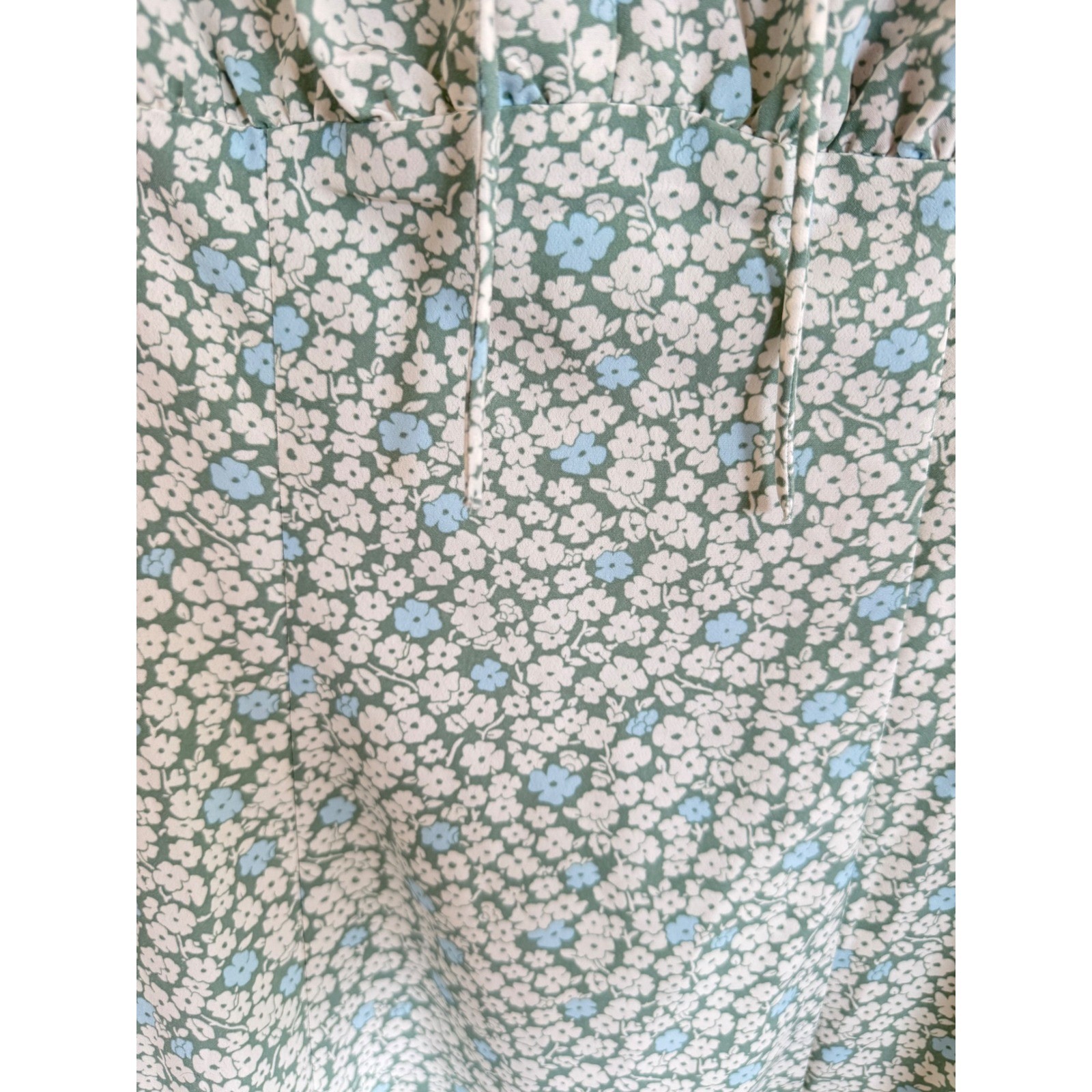 NWT Levi’s Clementine floral mini dress size small