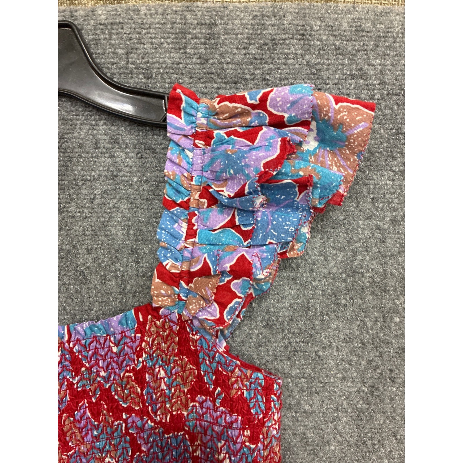 Love The Label Floral Smocked Tiered Maxi Dress Red Blue Ruffle Sleeve Small