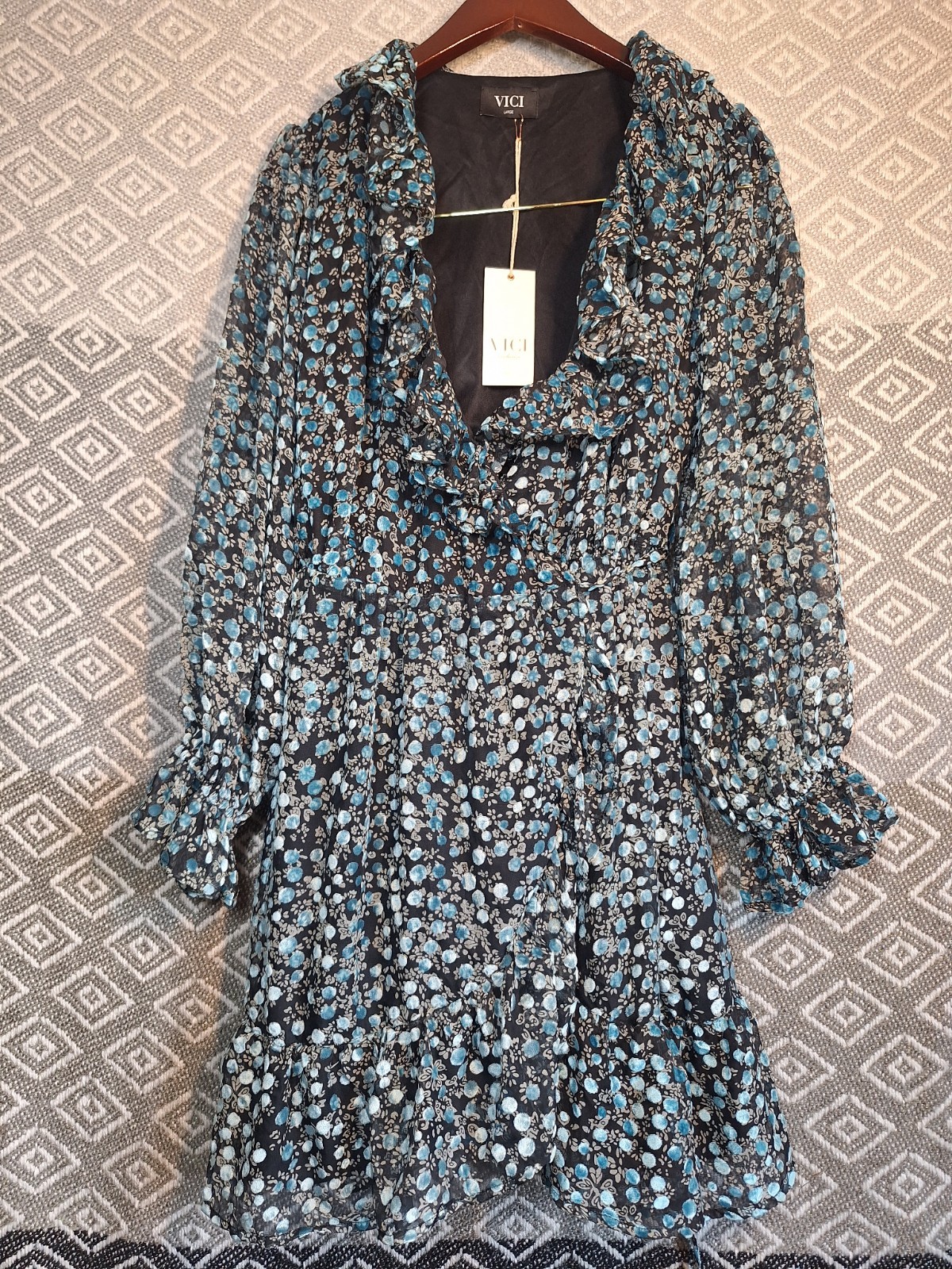 Vici Black & Blue Babydoll Tie Waist Wrap Around Fashion Dress NWT Size L Large