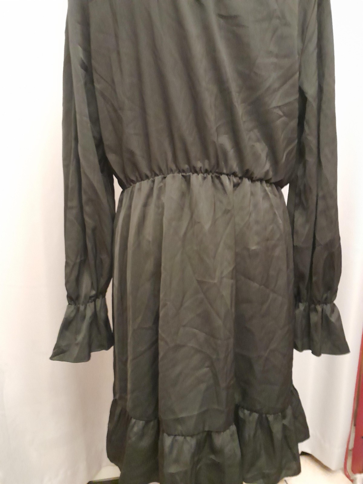 Chic Style Dress Womens XL Black Long Sleeve Ruffle Tiered Midi Party Event New